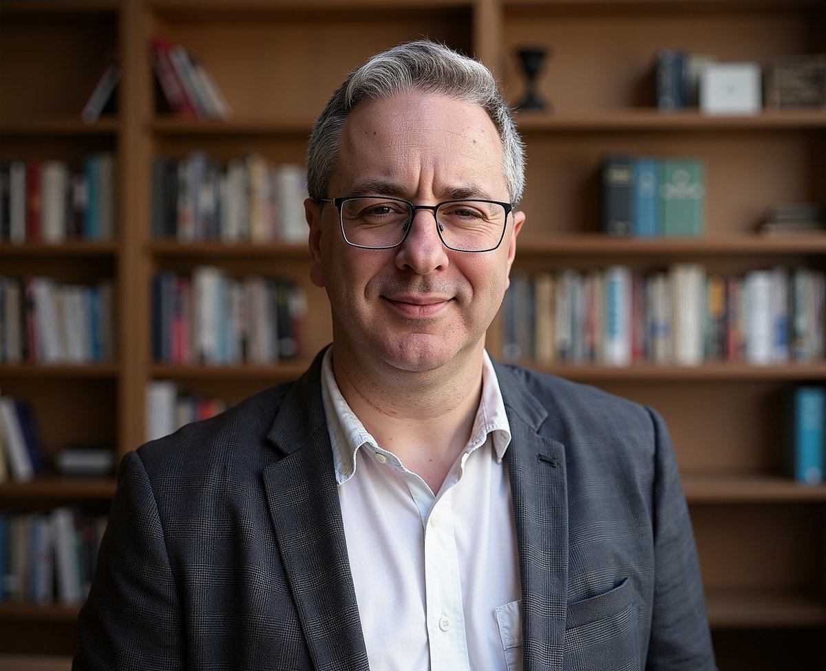 Dr Jason Horan